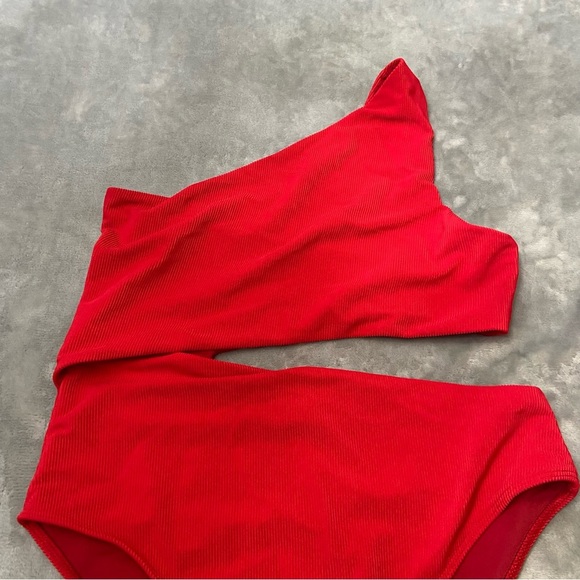 New! Beach Riot Celine one piece swimsuit red 24033 - Picture 10 of 15
